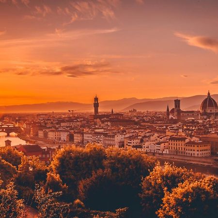 Appartamento Ponte Vecchio Con Posto Auto Su Richiesta Florença Exterior foto